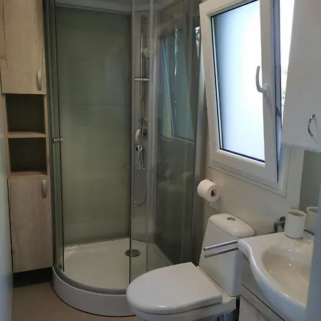 Big Berry Kolpa - Mir Mobile House Holiday home