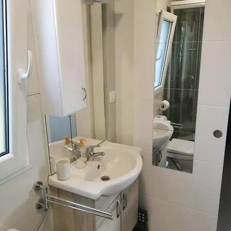 Semesterbostad Big Berry Kolpa - Mir Mobile House *