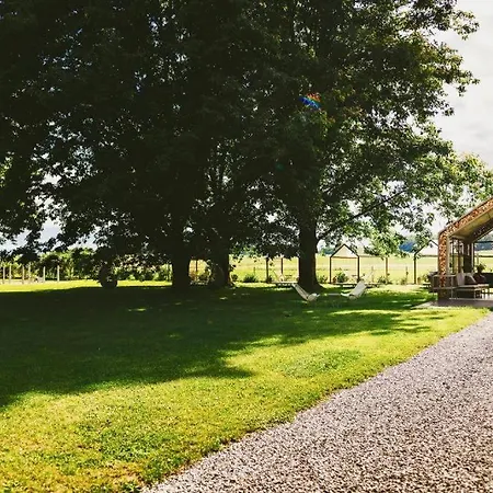 Semesterbostad Big Berry Kolpa - Mir Mobile House Gradac